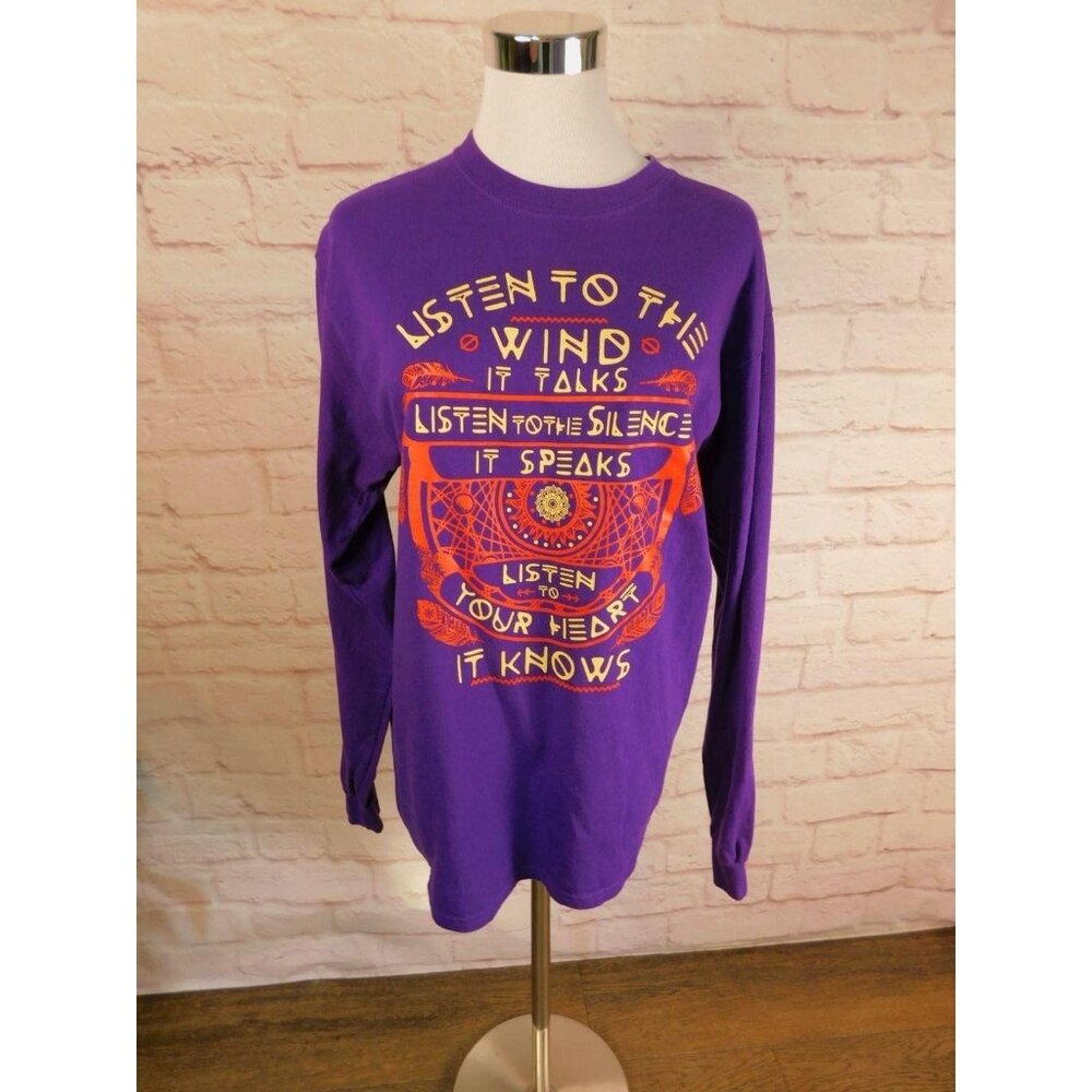 Gildan Shirt Mens Medium Purple Listen To The Wind Quote Graphic Long Sleeve